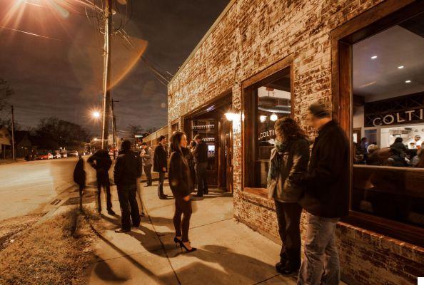 Discovering Houston's Nightlife Scene